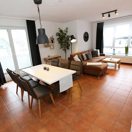 Haus Holstein - 11 Mit Balkon *